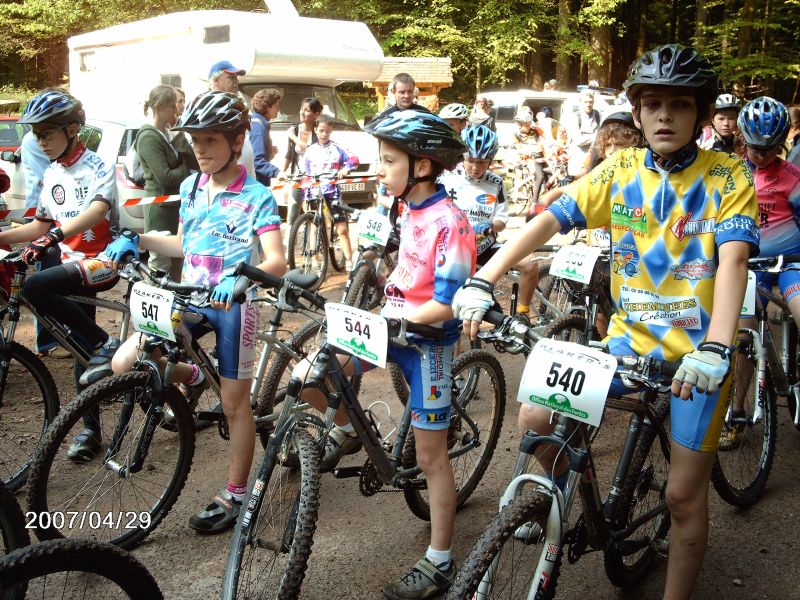gal/VTT 2007/La Transvoge_29_avril_2007/IMAG0674.JPG